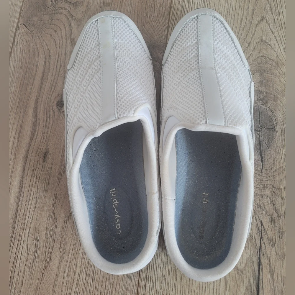 Easy Spirit White Mesh Mules - Picture 6 of 6